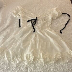 NWT Sky to moon white dress with lace detail and black ribbon